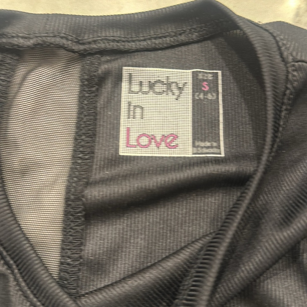 Lucky in Love Core Twist Front Tank - Black sz S - Picture 4 of 6